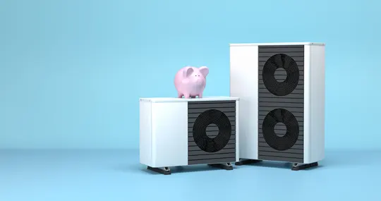 Sparsame Wärmepumpe  mit Sparschwein